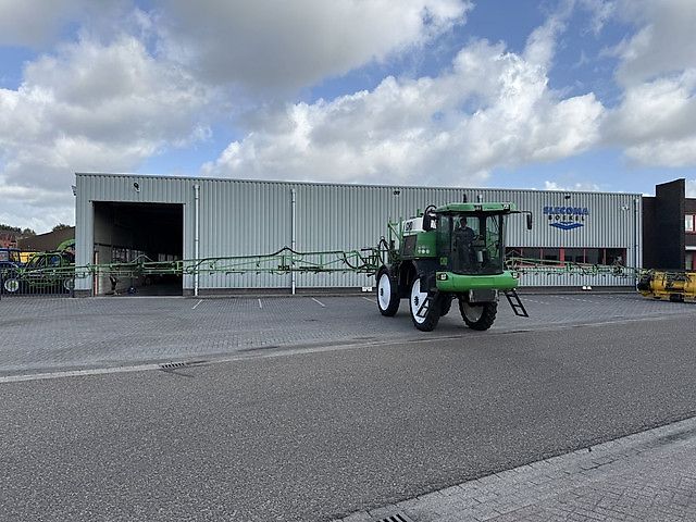 CHD Z2524 Zelfrijdende Veldspuit