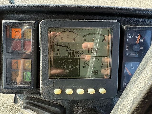 CHD Z2524 Zelfrijdende Veldspuit