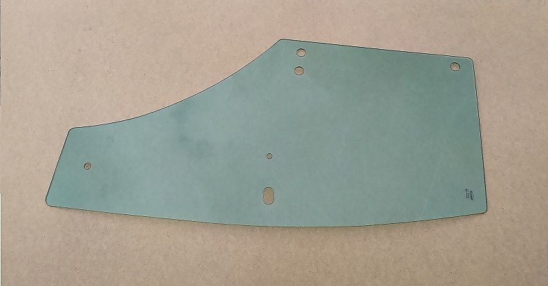 John Deere SZYBA DRZWI PRAWA 5015 ER200624