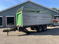 Deutz-Fahr K8.41 opraapwagen