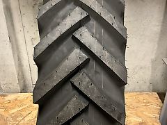 BKT Implement AS504 11.5/80-15.3 8PR