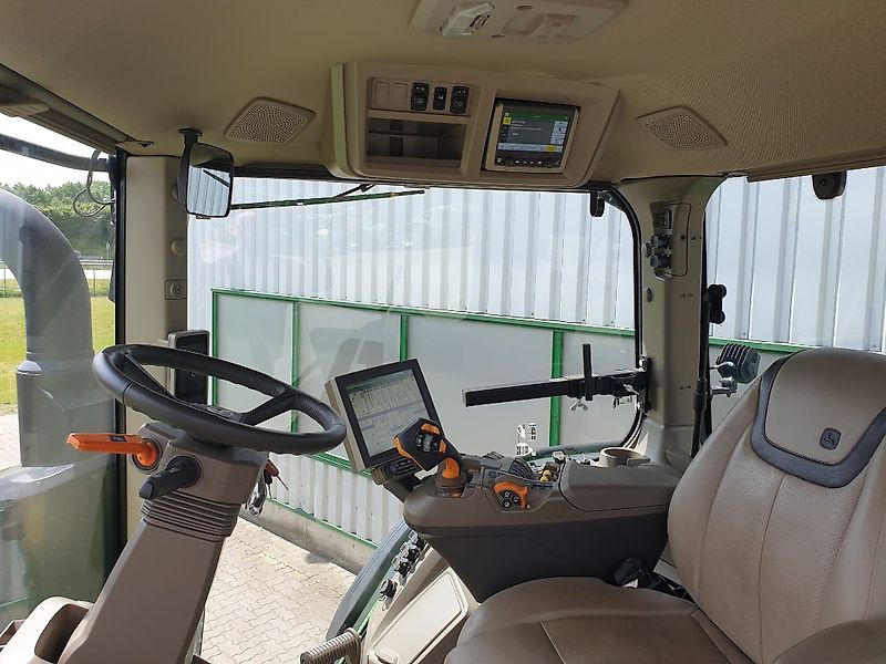 John Deere 7R 330 **MIETRÜCKLÄUFER**