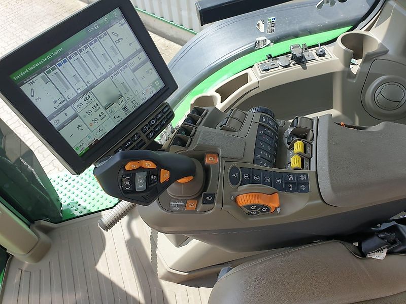 John Deere 7R 330 **MIETRÜCKLÄUFER**