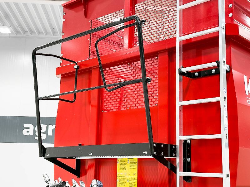 Krampe Big Body 900 (BB 900) 28 tons capacity, 46,1 m3, 3 axles, 80 cm extension, Made in Germany, premium trailer