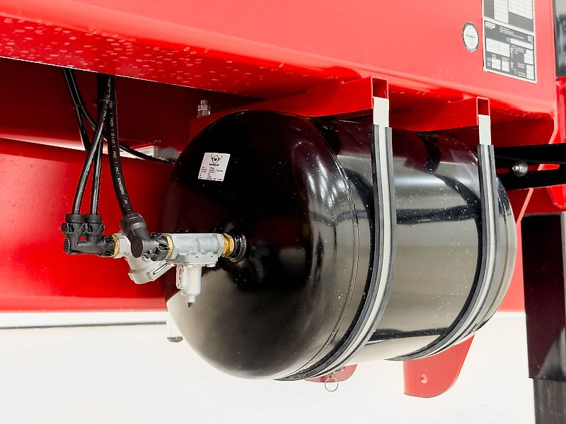 Krampe Big Body 900 (BB 900) 28 tons capacity, 46,1 m3, 3 axles, 80 cm extension, Made in Germany, premium trailer