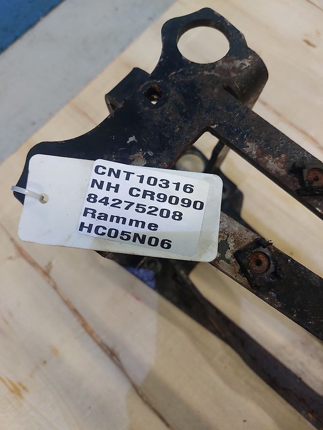 New Holland CR9090 Ramme 84275208 (Spare part/Reservedel/Ersatzteil)