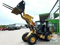 Caterpillar 906 Radlader