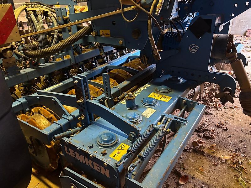 Lemken Zirkon 10/300 + Solitair 8/300