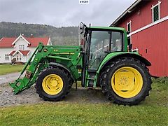 John Deere 6320