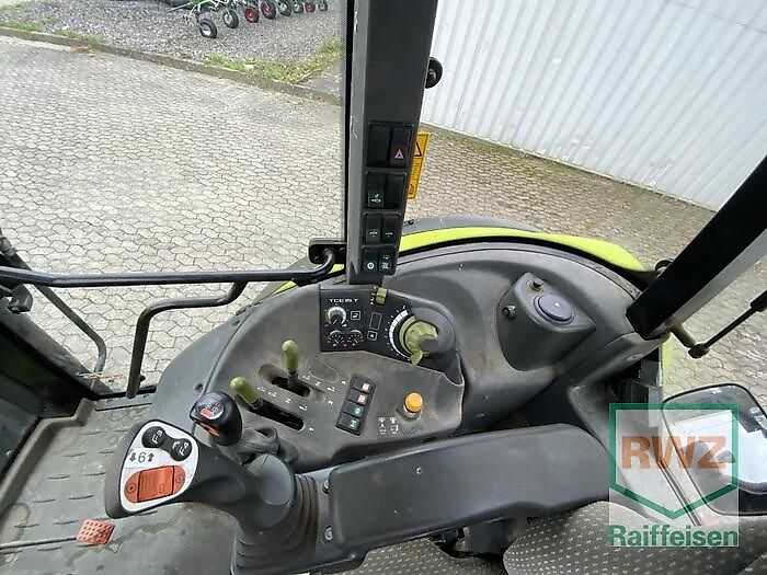 Claas Arion 420 CIS