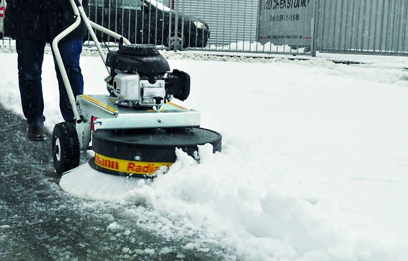 Westermann Radialbesen WR 870 Honda PRO Kehrmaschine