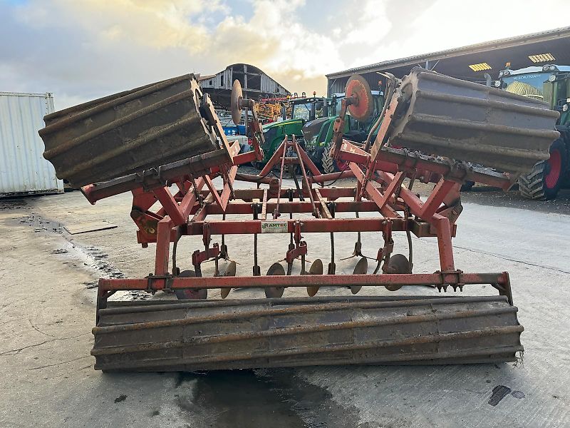 Knoche 4.5m Folding Cultivator