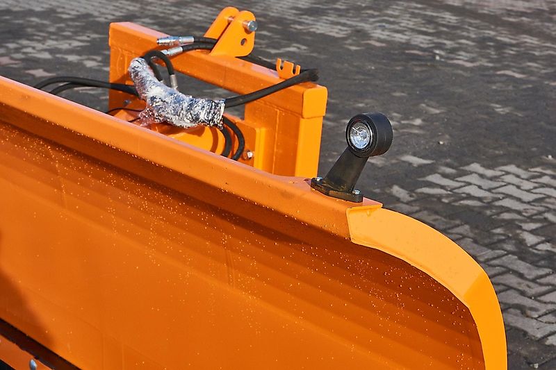 Top-Agro Schneeschild Schneepflug Gerade Serie PRO 2,7m SHP-SG27 WINTERAKTION