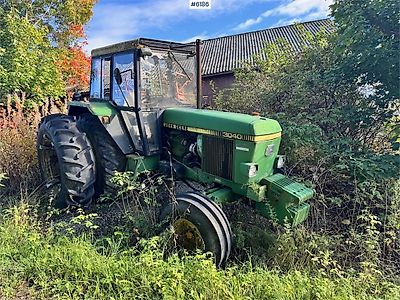 John Deere 3040