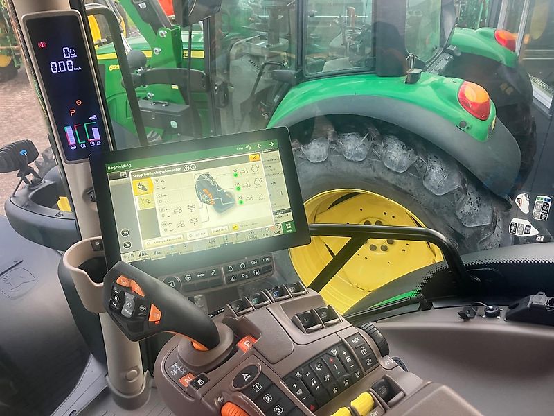 John Deere 6R 155