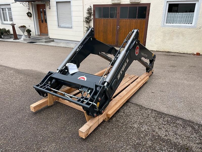 Stoll Frontlader FZ 39-27 Profiline FZ41-25 Solid 38-20 Schwinge
