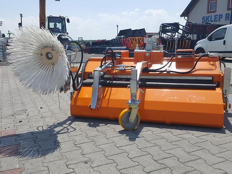 Top-Agro Heavy Duty Professional Kehrmaschine ab 1,60 bis 2,40m PROFESSIONAL SERIE KMP24