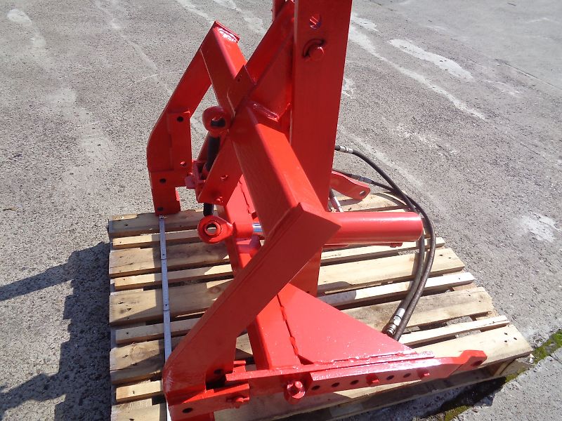 Howard Hubbock Maschio Hubgerüst Howard Hydrolift Howard Hitch Hubgerüst passend für Howard Kongskilde Becker mit 2 Hubzylindern für Kreiselegge Fräse Rüttelegge Grubber Kreiselgrubber Extrem Stabil für Aushub zur Schlepperentlastung