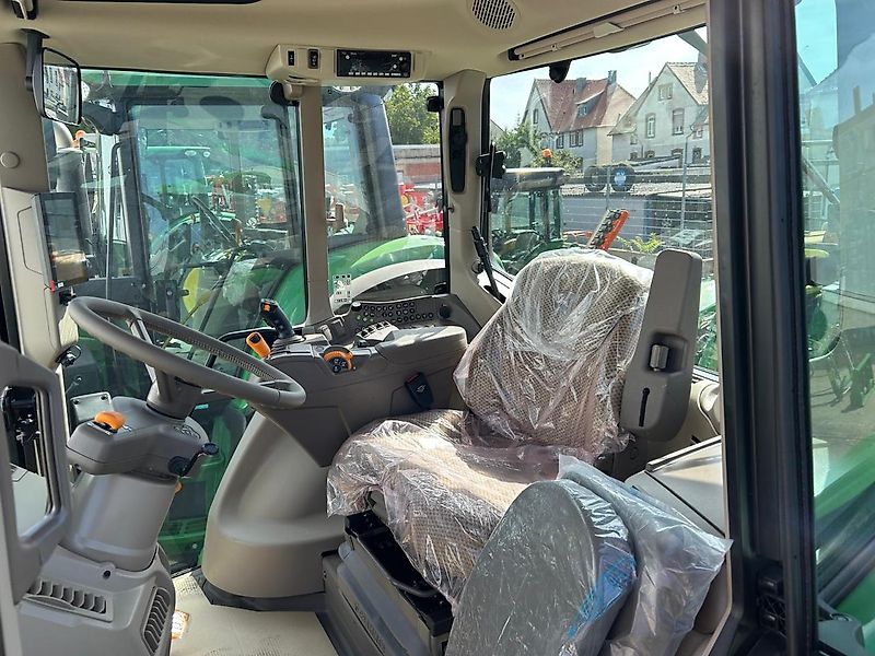 John Deere 6M 125 verfügbar ab 02/2026