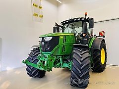 John Deere 6250R