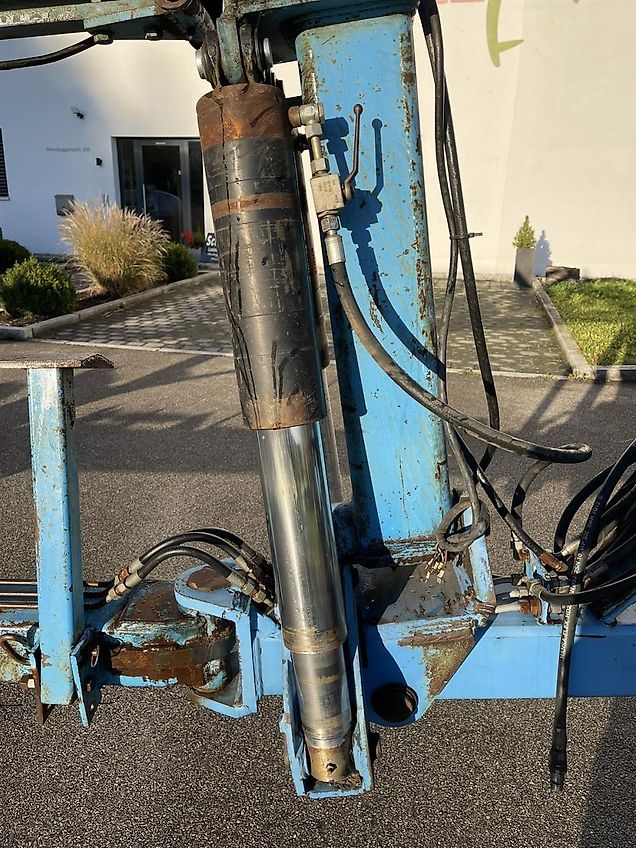 Lemken Vari Diamant 7-Schar Lemken Pflug mit Packerarm