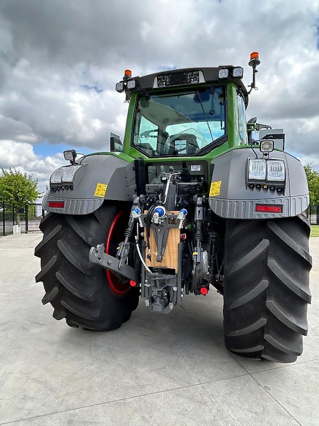 Fendt 826 VARIO S4 PROFI PLUS