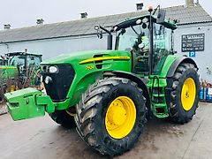 John Deere 7930