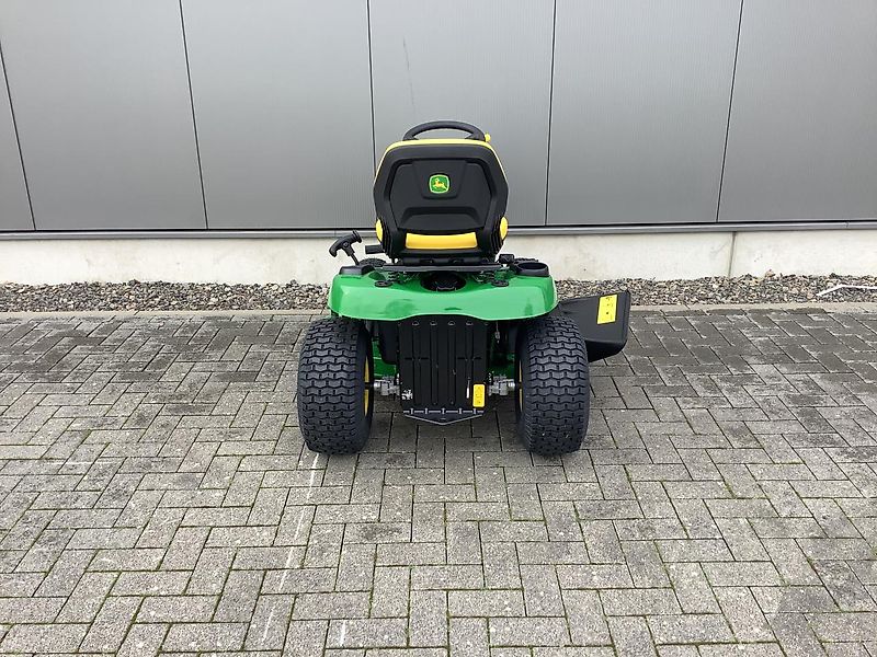 John Deere X127