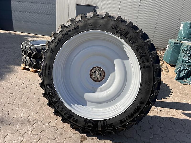 Alliance IF 320/90R46