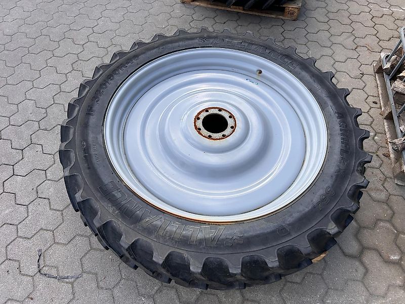 Alliance IF 320/90R46