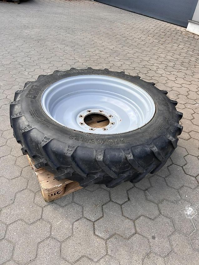 Alliance IF 320/90R46