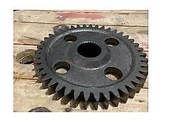 John Deere FRONT AXLE GEAR (used) - John Deere 7R, 7020, 7030, 8000, 8010, 8020, 8030