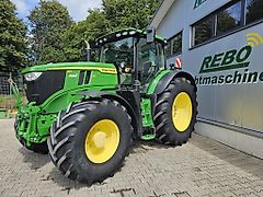 John Deere 6R195 TRAKTOR