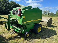 John Deere 644