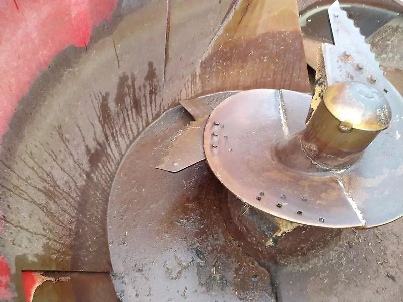 BvL V-Mix Plus 13-2 S Futtermischwagen