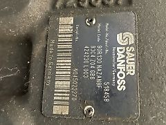 Claas lexion hydrostat Sauer danfoss 90R130 (Części zamienne)