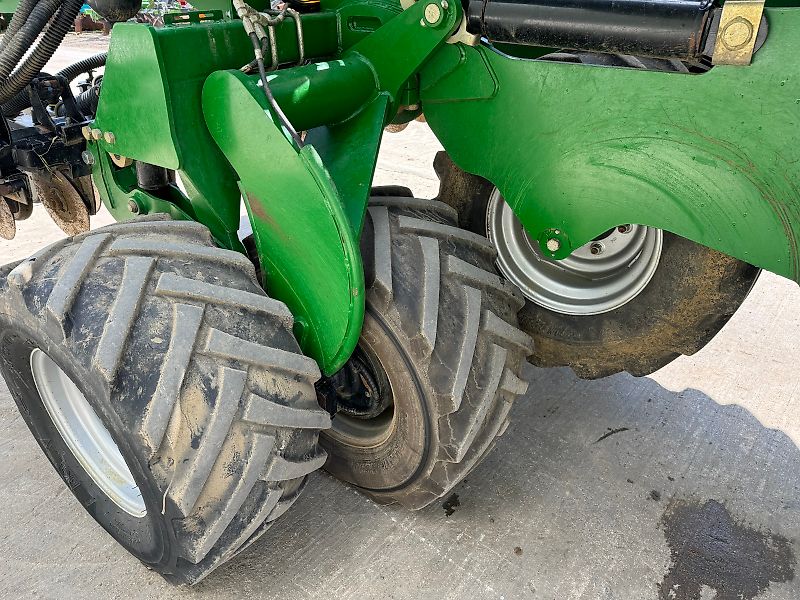 Great Plains Centurion 600 Seed Drill