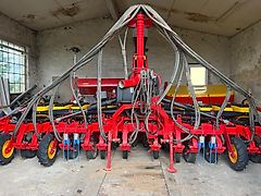 Väderstad Tempo TPV 12 / Fronttank FH 2200