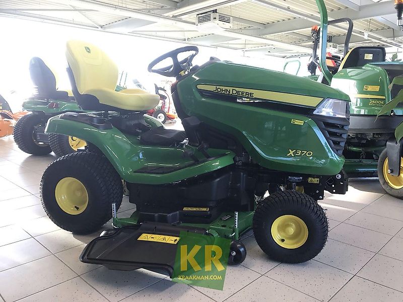 John Deere X370 #692964