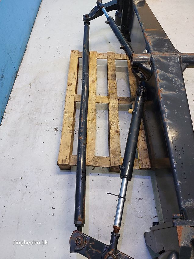 New Holland CX8040 (Spare part/Reservedel/Ersatzteil)