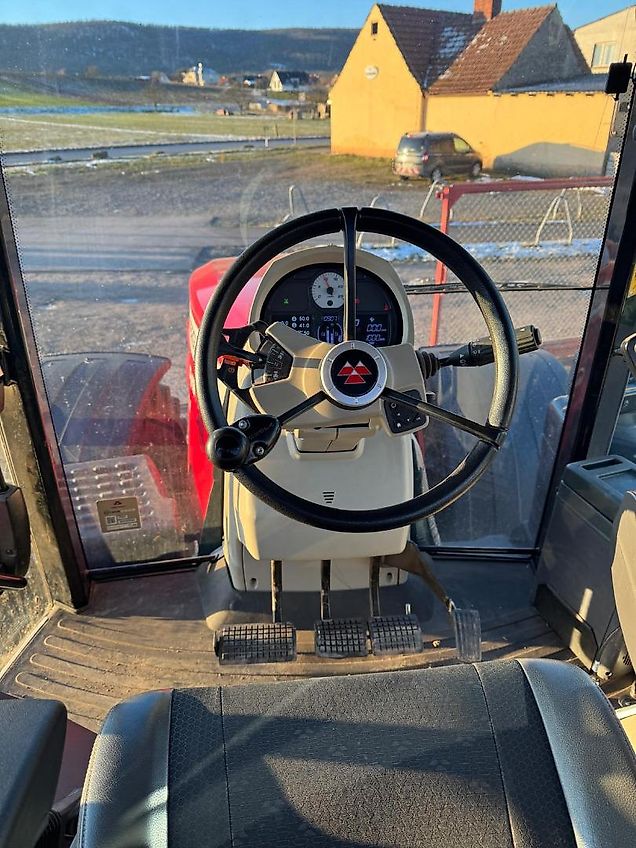 Massey Ferguson MF 8735 S Dyna VT