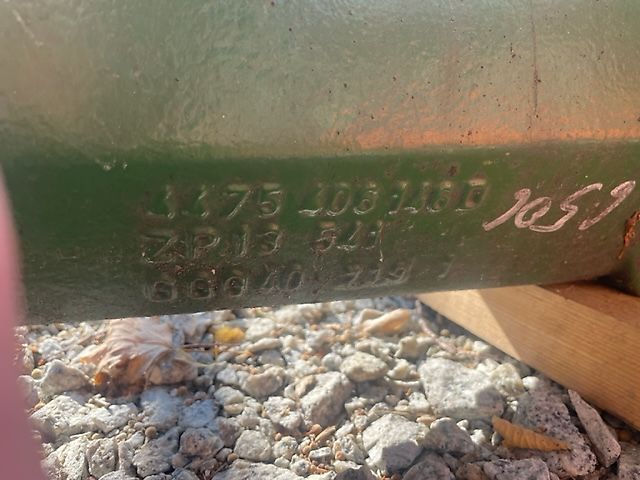 John Deere obudowa mostu ZF 4475406146 D (Części zamienne)