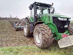 John Deere 7230 R