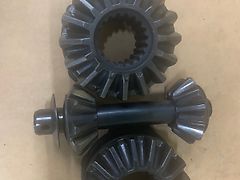 John Deere DIFFERENTIAL KIT (used) - John Deere 6020, 6M, 6MC, 6R, 6RC