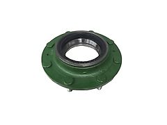 John Deere WHEEL HUB (used) - John Deere 6000,6003,6005,6010,6020,6030