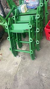 John Deere szyna zaczepowa sauermann nowa 33cm (Części zamienne)