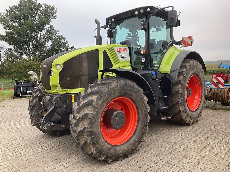 Claas AXION 950