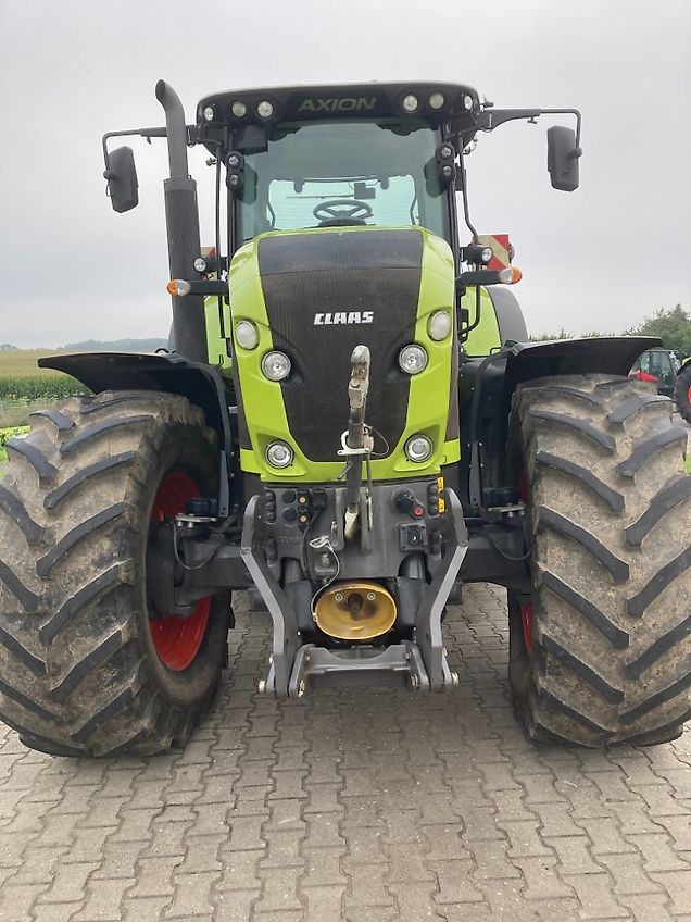 Claas AXION 950