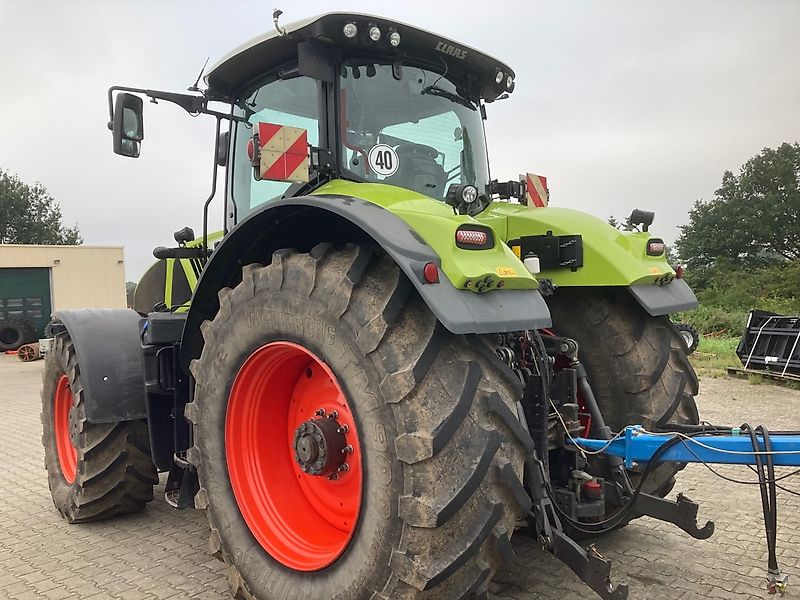 Claas AXION 950