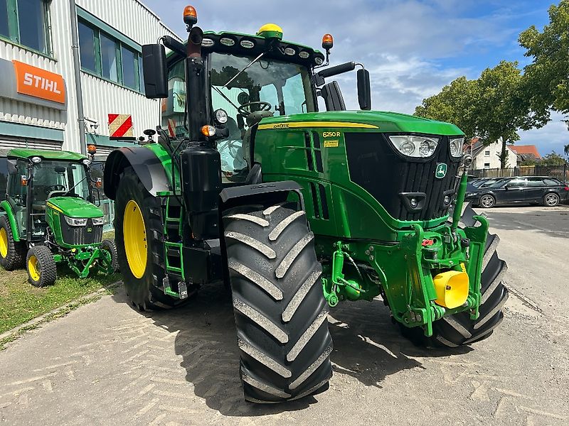John Deere 6250 R